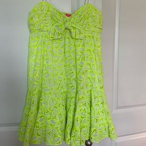 Ladies Lilly Pulitzer dress
